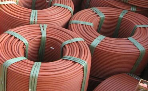 防火安全新标准：聚乙烯阻燃贡嘎穿线管的选择指南